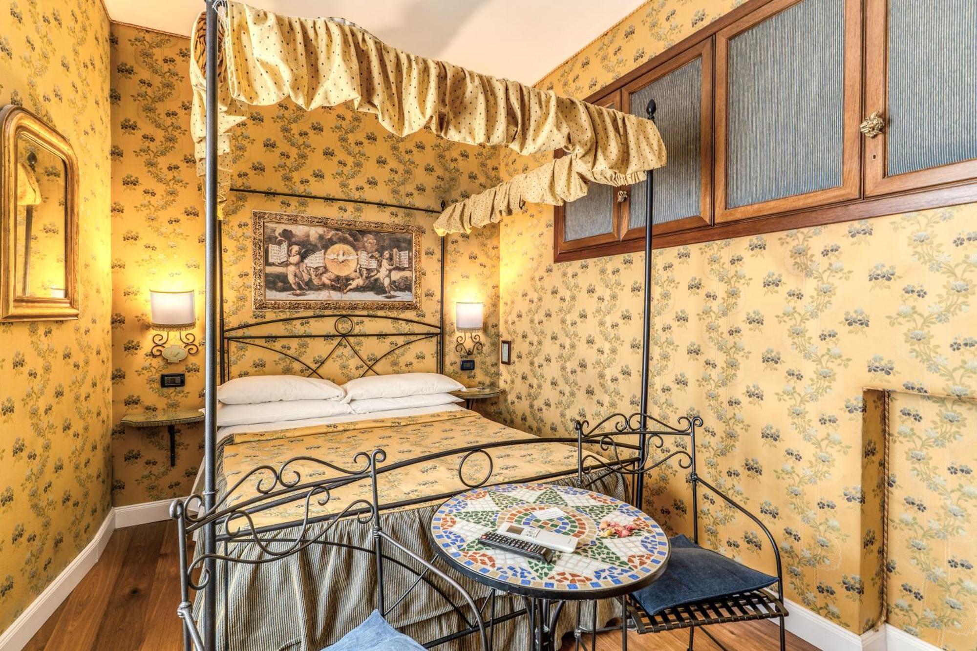 Residenza Ave Frühstückspension Rom